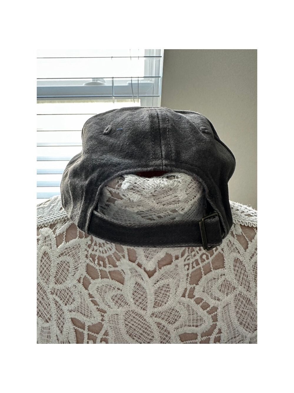 Charcoal Leopard Print Heart Baseball Cap One Size NEW - Picture 3 of 3